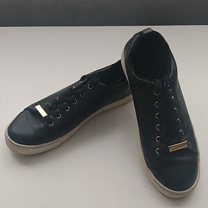 ALDO Women's Shoe's Size 8 Black with Gold Metal plate on the laces